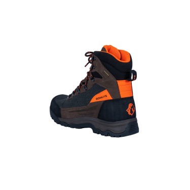 C03 - Chaussure Defender Treck